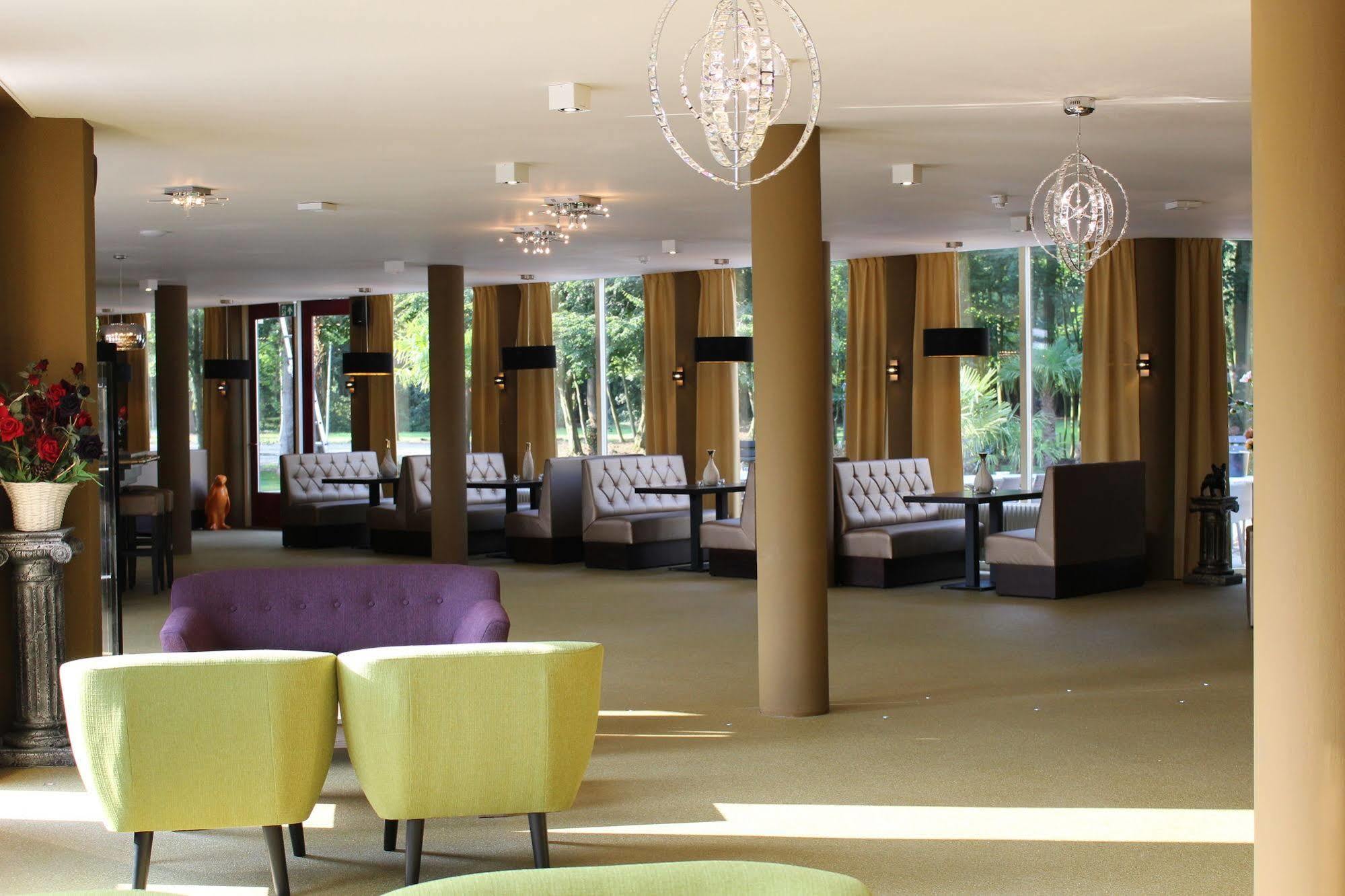 Hotel De Elderschans アールデンブルグ エクステリア 写真